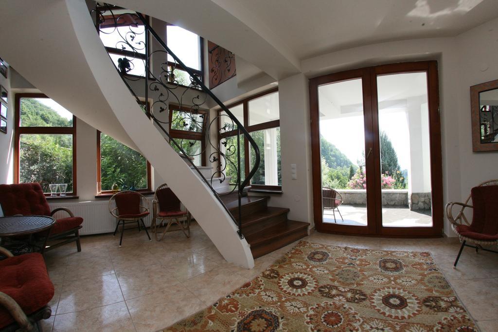 Vila Anastasia Sacarimbu Exterior photo