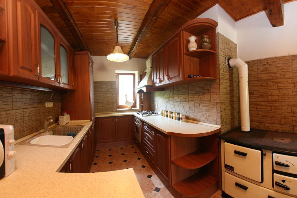 Vila Anastasia Sacarimbu Exterior photo